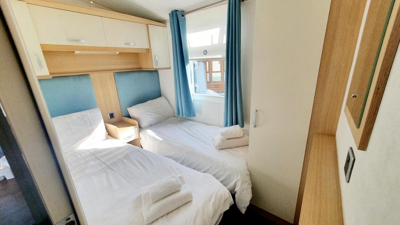 Apple Tree Lodge Hot Tub 3 Bedroom 2 Bars Morpeth Dış mekan fotoğraf